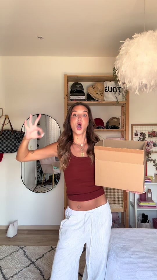 Post 6 by Meri🍒🪩 on TikTok (video)