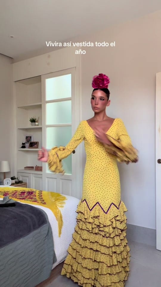 Post 9 by Meri🍒🪩 on TikTok (video)