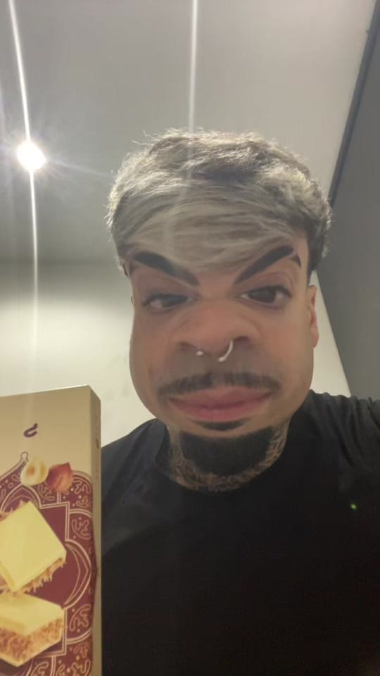 Post 2 by Yonabarbershop on TikTok (video)
