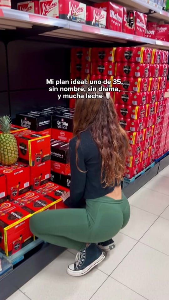 Post 4 by itsrebeccasanchezz on TikTok (video)