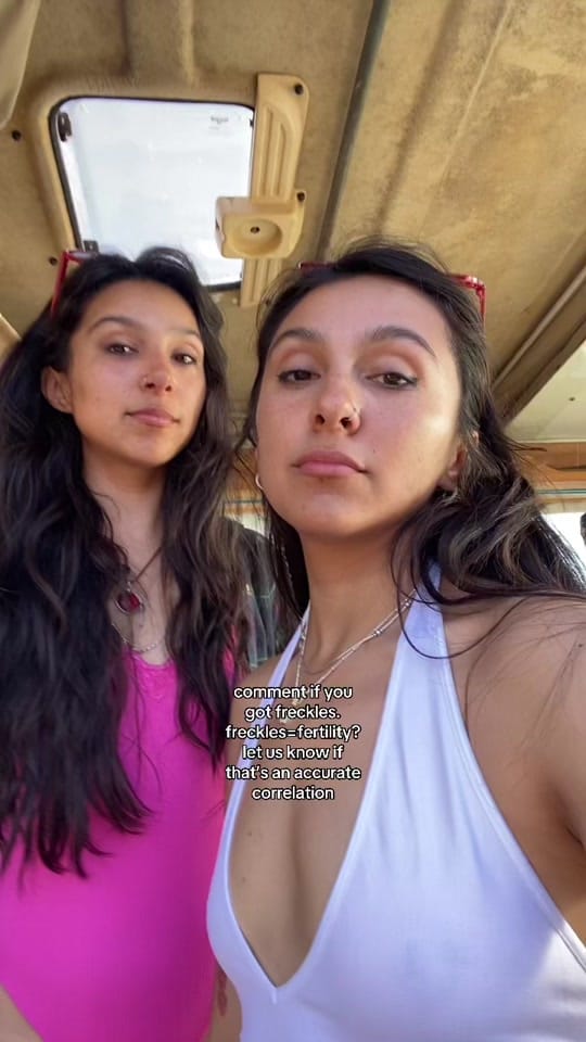 Post 10 by the hiro twins on TikTok (video)