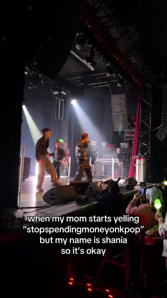 Post 6 by nia on TikTok (video)