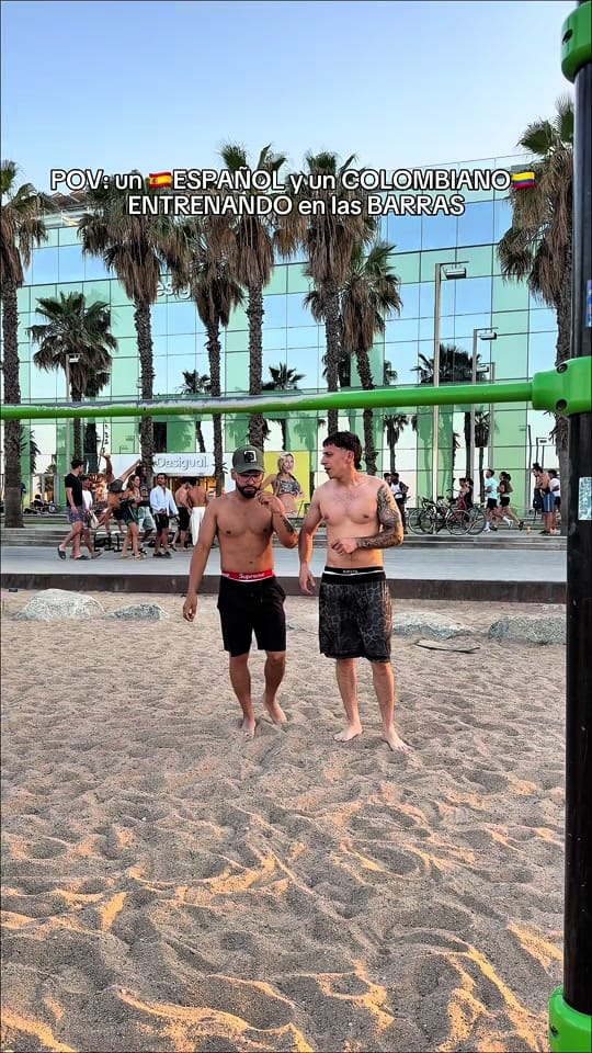 Post 4 by dylanfooxx on TikTok (video)