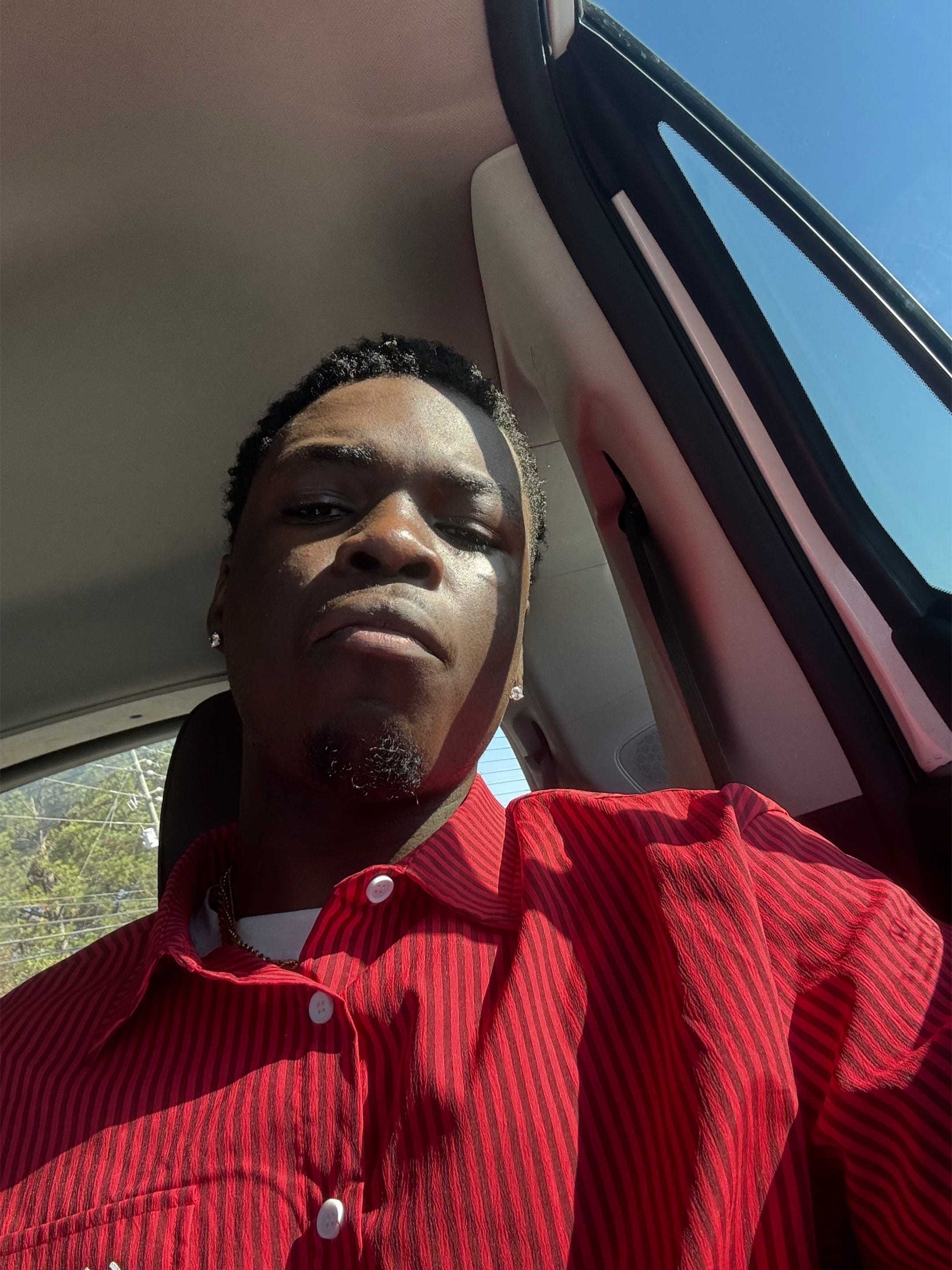 Post 2 by Joel Beton on TikTok (video)