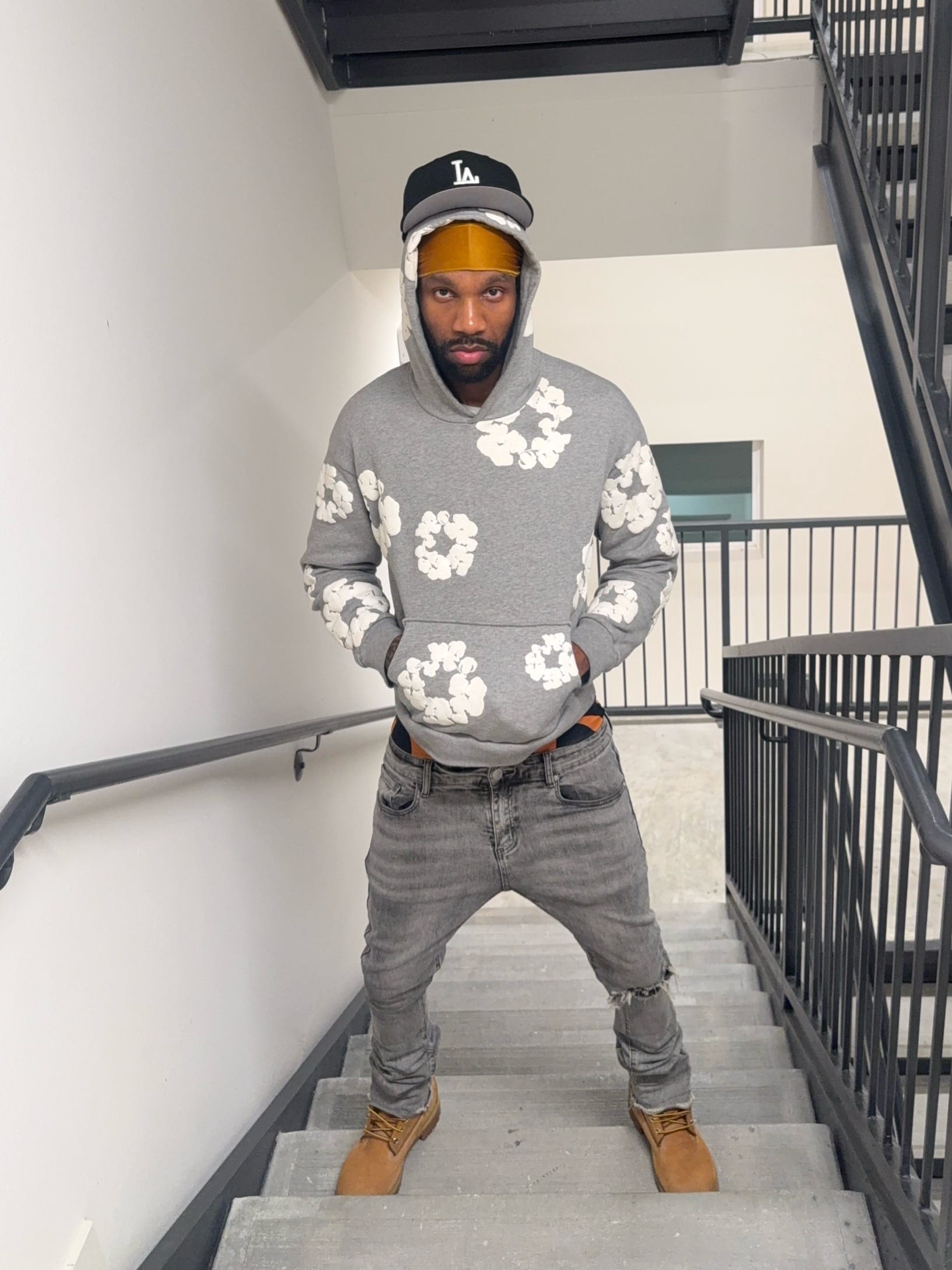 Post 7 by Caliek The Model on TikTok (video)
