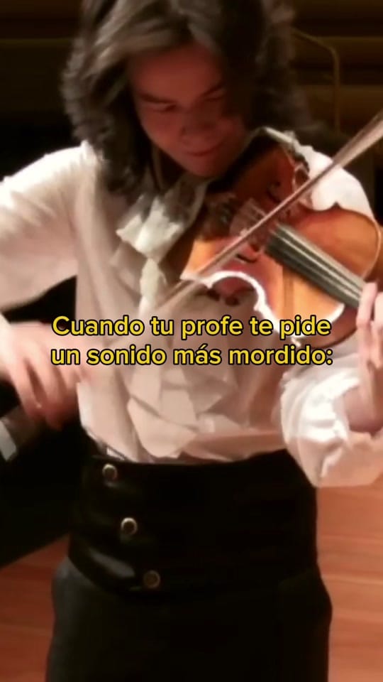 Post 2 by Ismael 🎻 on TikTok (video)