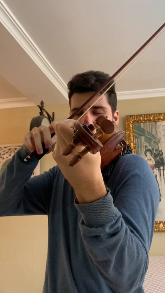 Post 5 by Ismael 🎻 on TikTok (video)
