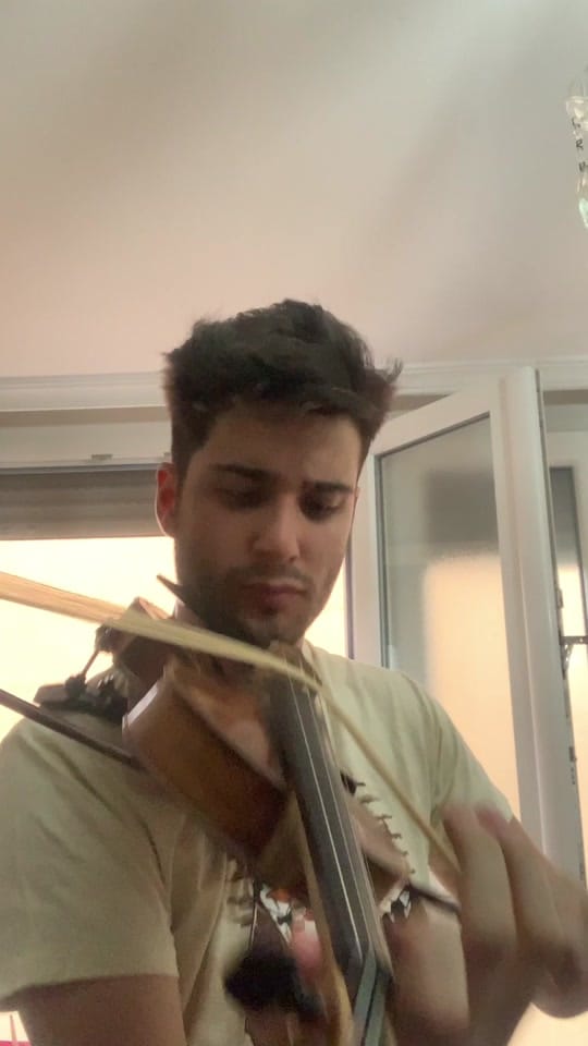 Post 10 by Ismael 🎻 on TikTok (video)