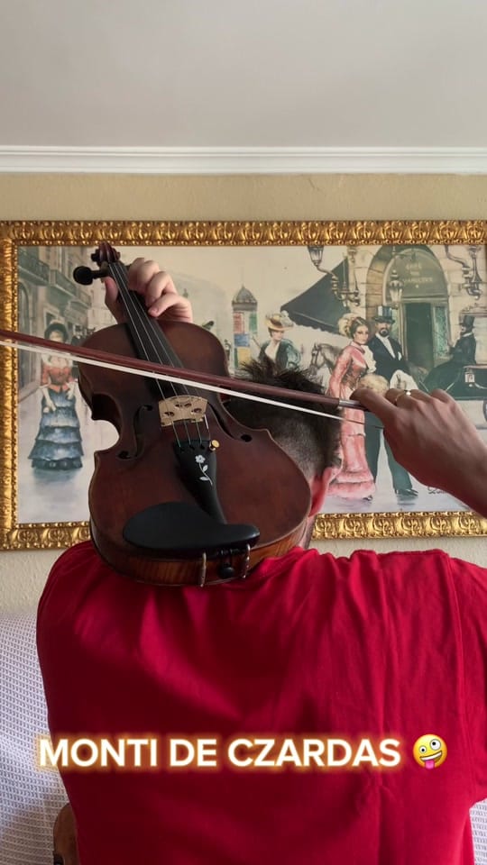 Post 9 by Ismael 🎻 on TikTok (video)