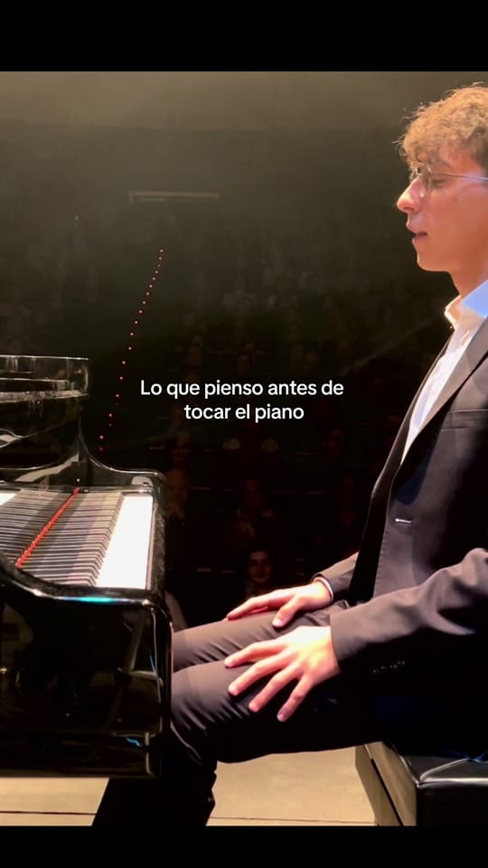 Post 9 by sergio__n.m on TikTok (video)