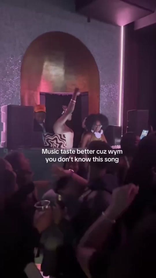 Post 8 by MAMI POPO on TikTok (video)
