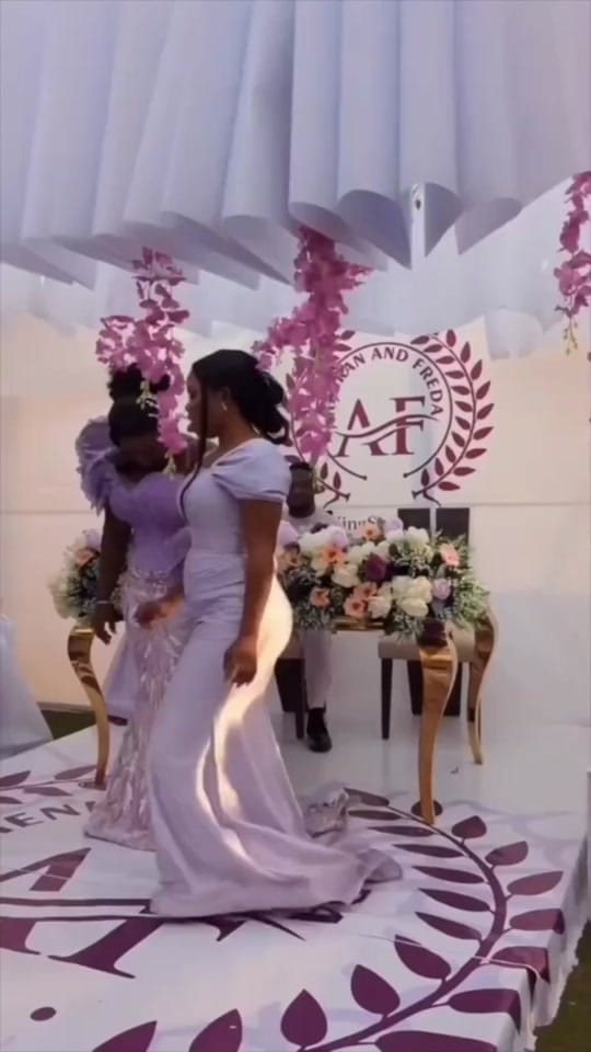 Post 9 by Mld🇨🇩 on TikTok (video)