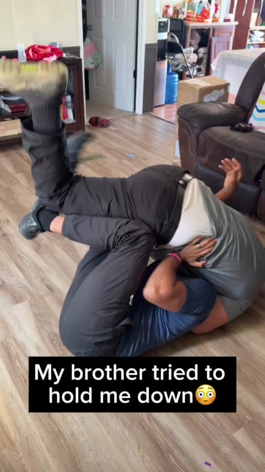 Post 5 by Aunolugo on TikTok (video)