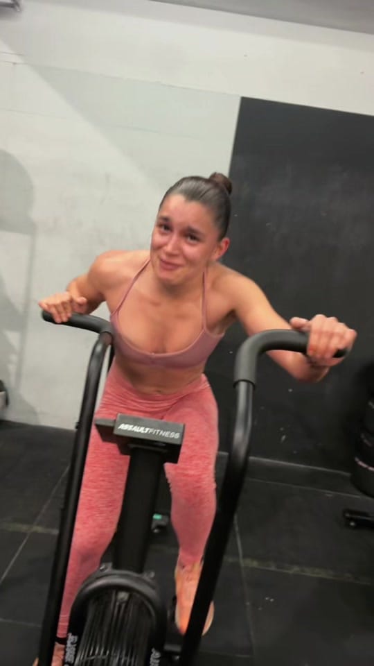 Post 5 by Clo Clo on TikTok (video)