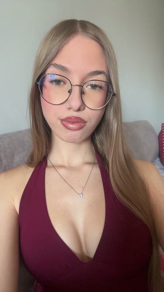 Post 10 by 𝐶𝑎𝑟𝑚𝑒𝑛🤍 on TikTok (video)