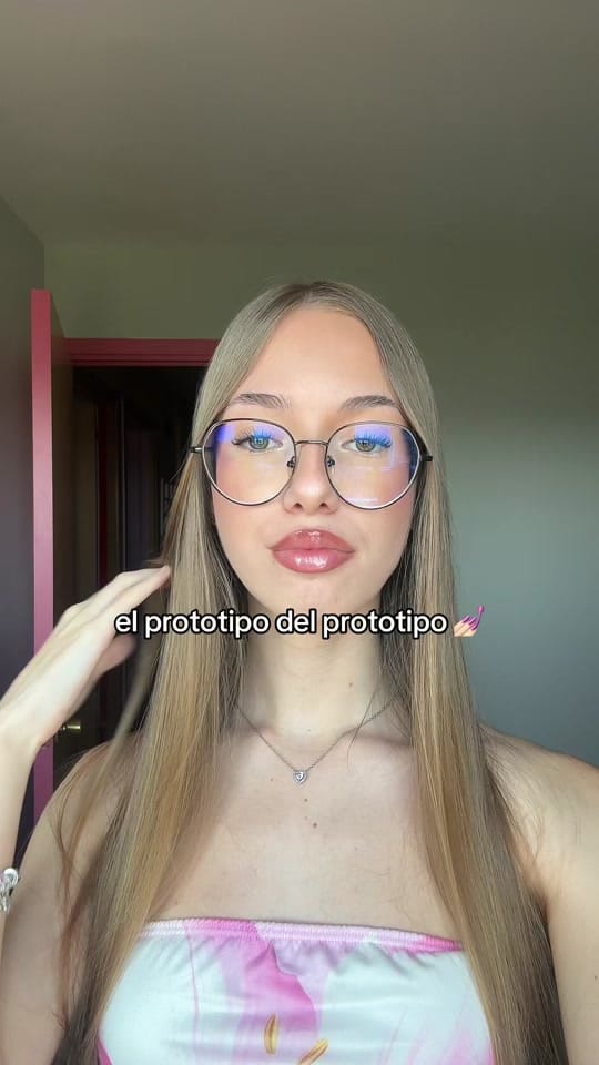 Post 7 by 𝐶𝑎𝑟𝑚𝑒𝑛🤍 on TikTok (video)