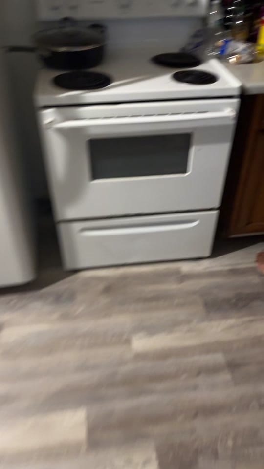 Post 8 by Jaycohlee on TikTok (video)