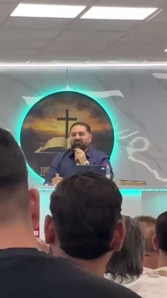 Post 1 by SANTIAGO EL PASTOR DE MÁLAGA💙 on TikTok (video)