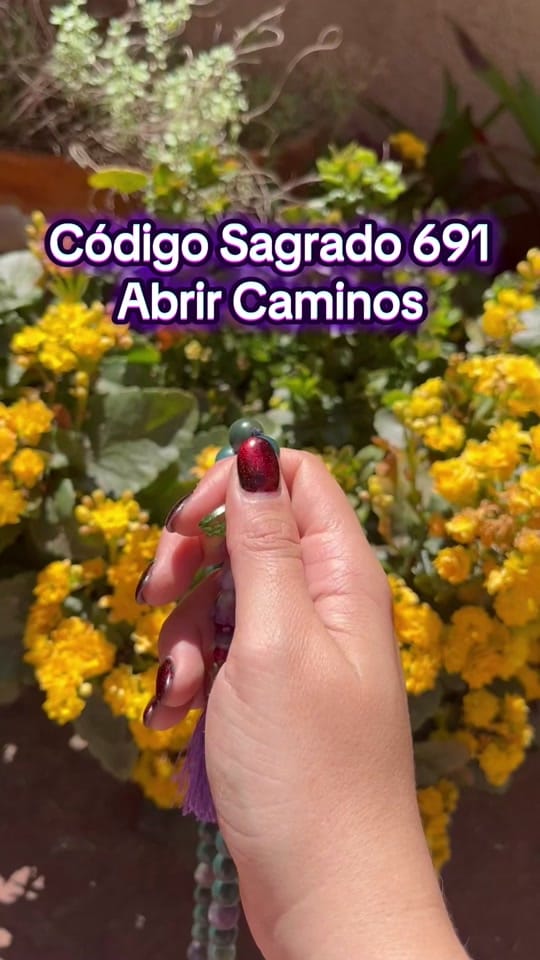 Post 1 by Anika.Anja on TikTok (video)