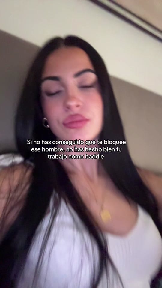 Post 5 by Lucia sigi💋 on TikTok (video)