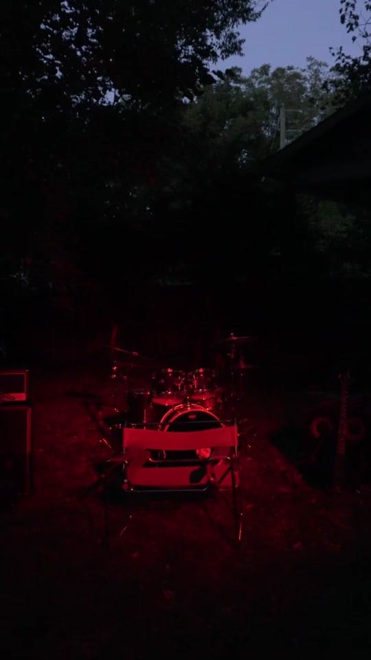 Post 10 by YEARB4 on TikTok (video)