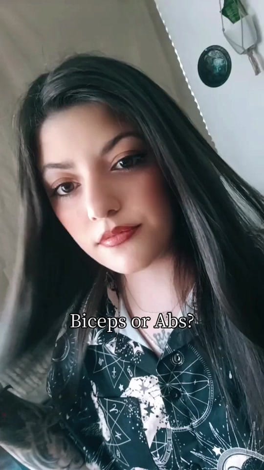 Post 1 by Blanca on TikTok (video)