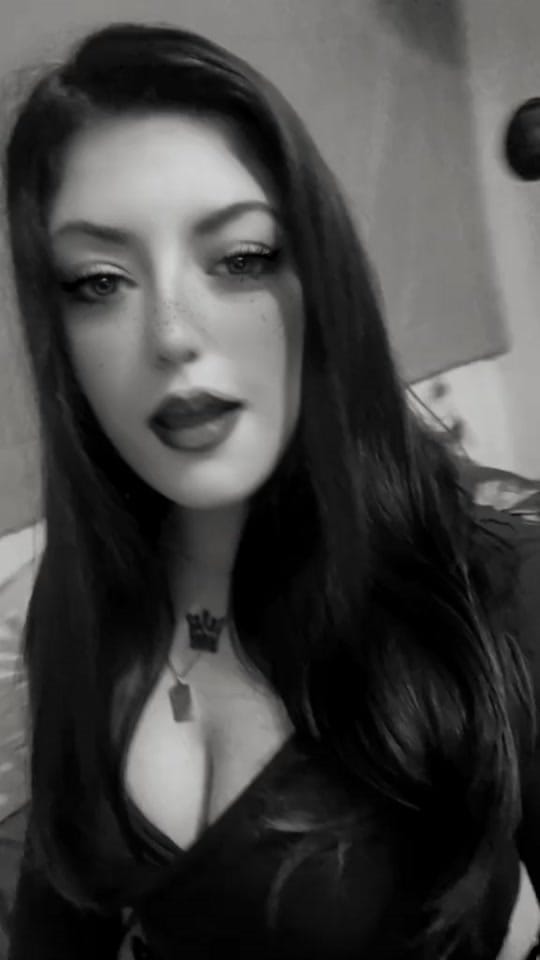Post 9 by Blanca on TikTok (video)