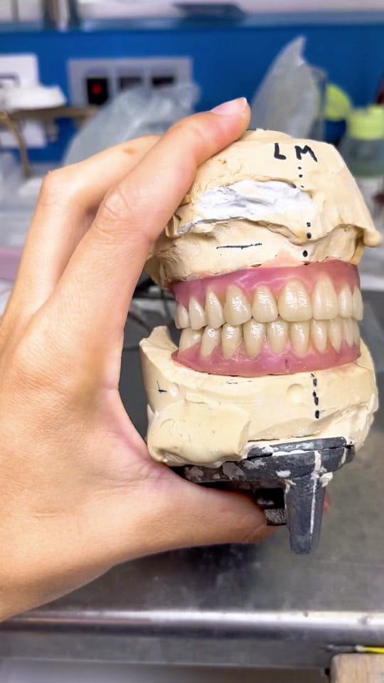 Post 3 by Laboratorio Dentalab3D on TikTok (video)