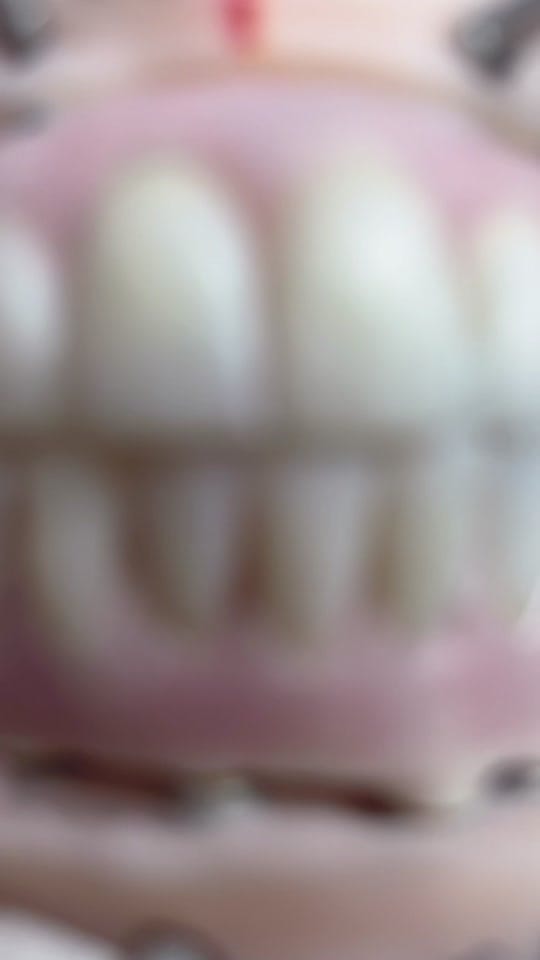 Post 1 by Laboratorio Dentalab3D on TikTok (video)