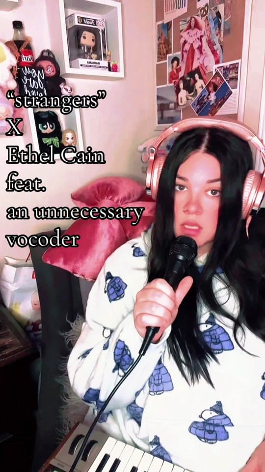 Post 1 by KARIANA on TikTok (video)