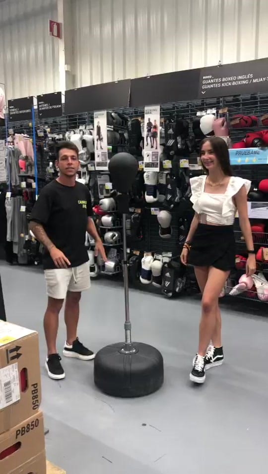 Post 2 by AlvaroRomero. on TikTok (video)