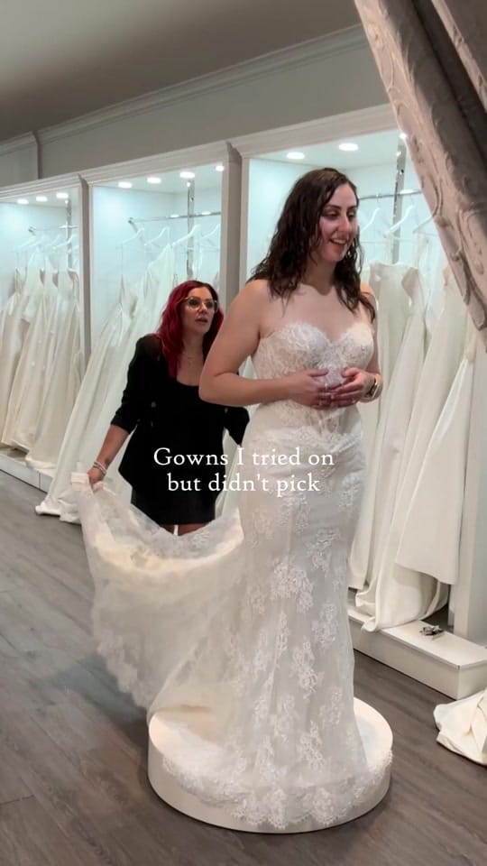 Post 10 by Christina Rossi on TikTok (video)