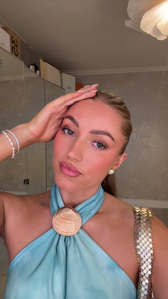 Post 10 by poppycanny on TikTok (video)