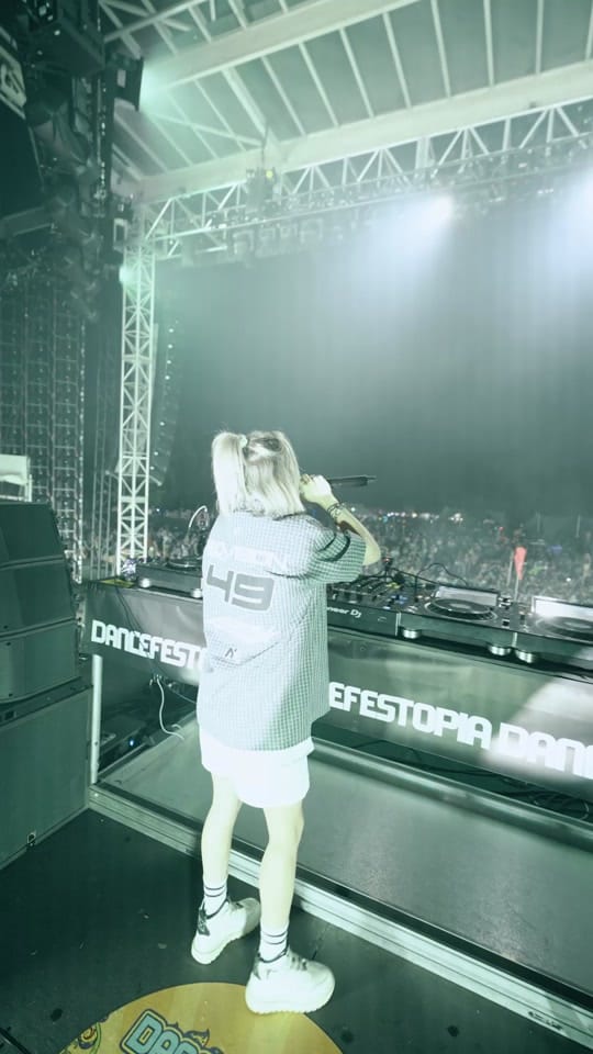 Post 10 by Dancefestopia on TikTok (video)