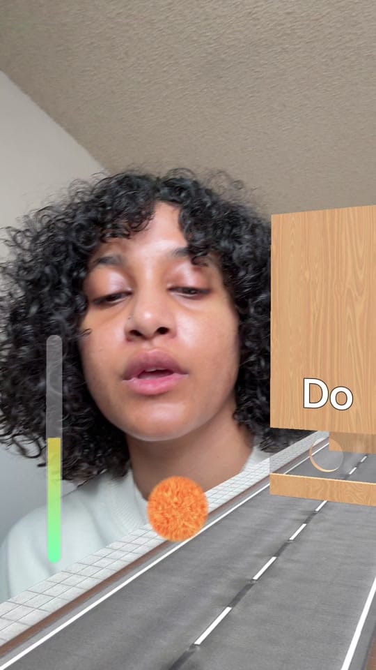 Post 1 by Victoria Xe on TikTok (video)