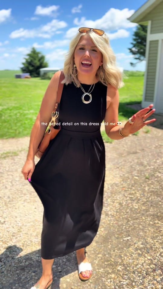 Post 4 by Syd || Mom Friendly Fashion ✨ on TikTok (video)