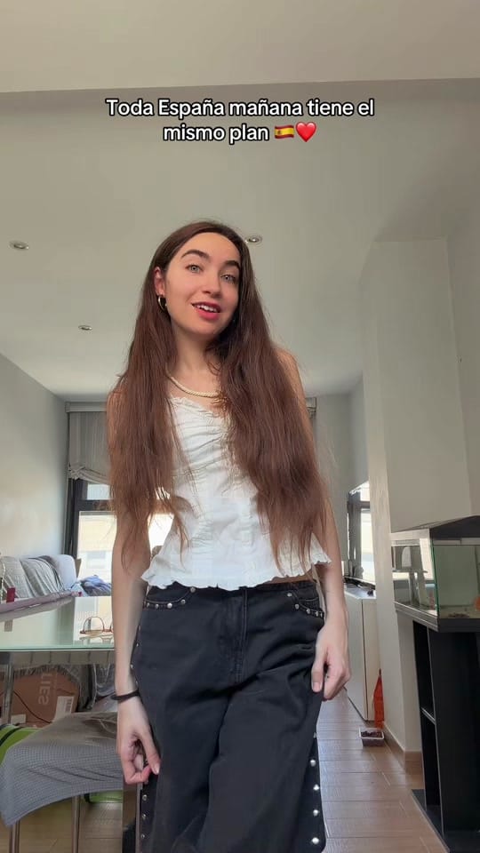 Post 4 by Rosa 🤍 on TikTok (video)