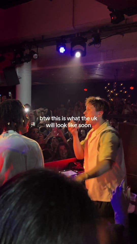 Post 1 by carasilvano on TikTok (video)