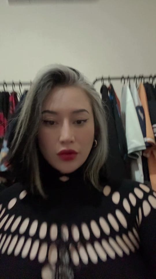 Post 3 by Gwen on TikTok (video)