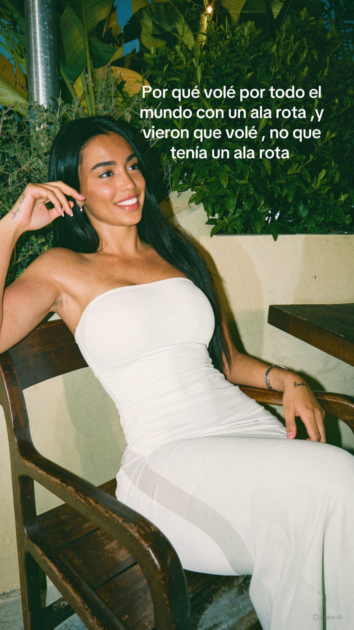 Post 2 by Ana González on TikTok (video)
