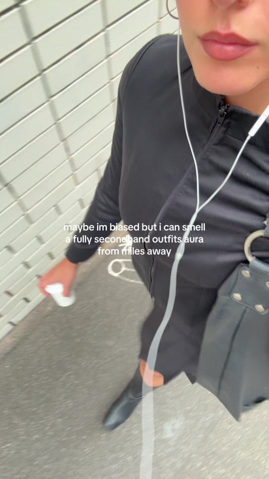 Post 4 by 𝓀𝒾 on TikTok (video)