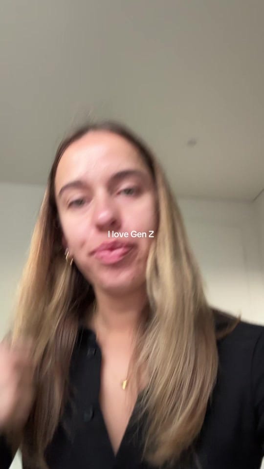 Post 3 by LARISSA on TikTok (video)