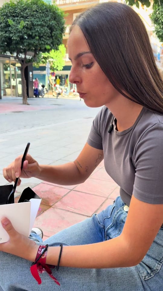 Post 3 by Lucía ⚡️ on TikTok (video)