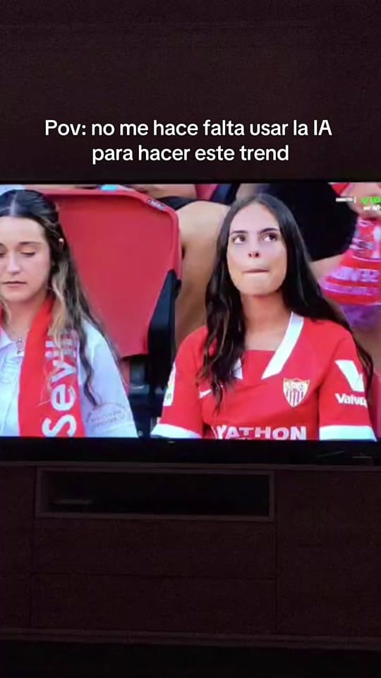Post 7 by Lucía ⚡️ on TikTok (video)
