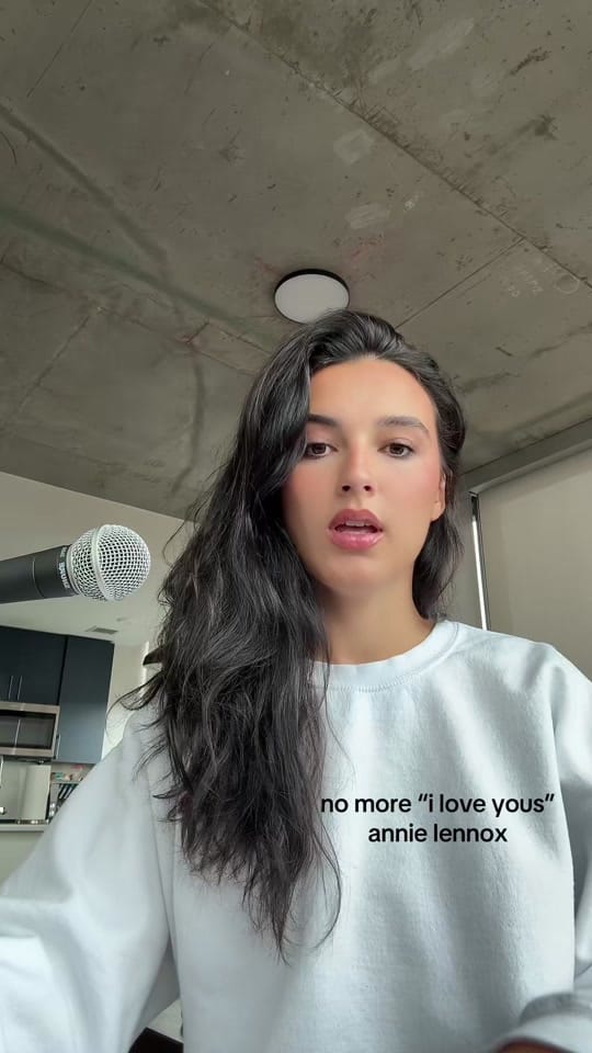Post 9 by bella rios! on TikTok (video)