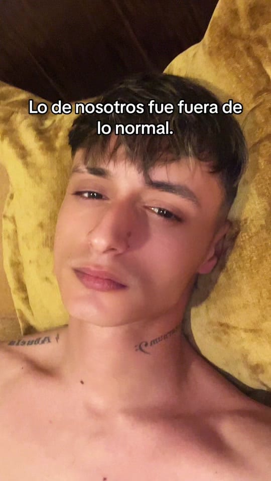 Post 6 by alecoria93 on TikTok (video)