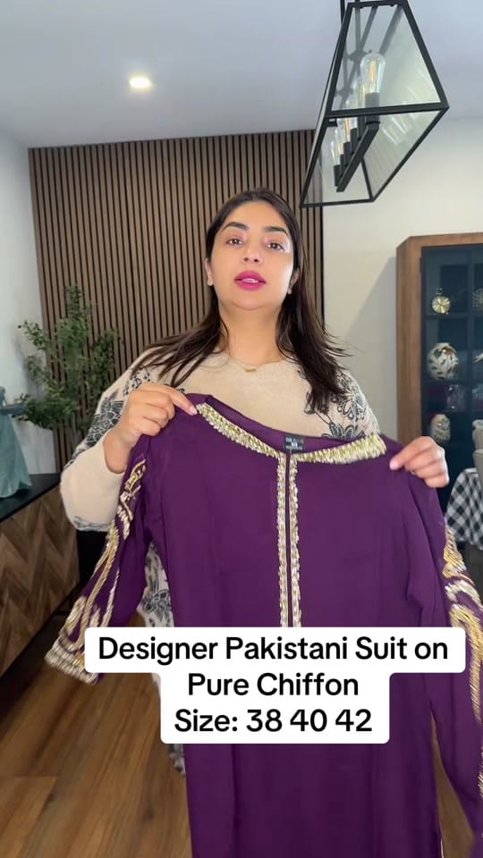 Post 8 by Lahore Kari on TikTok (video)