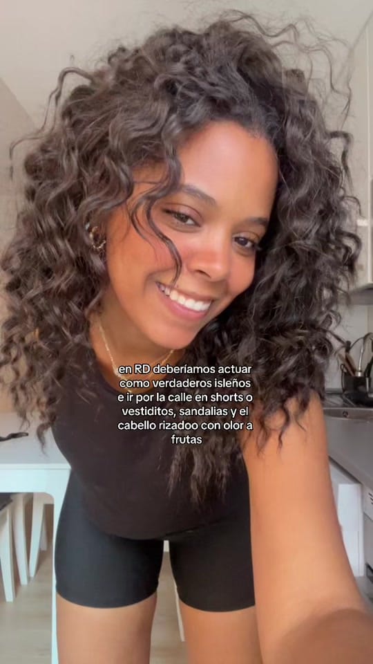 Post 10 by siguiendoalsoll on TikTok (video)