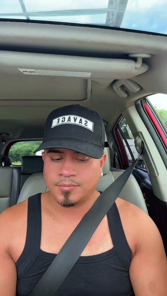 Post 1 by Julio Hernandez on TikTok (video)