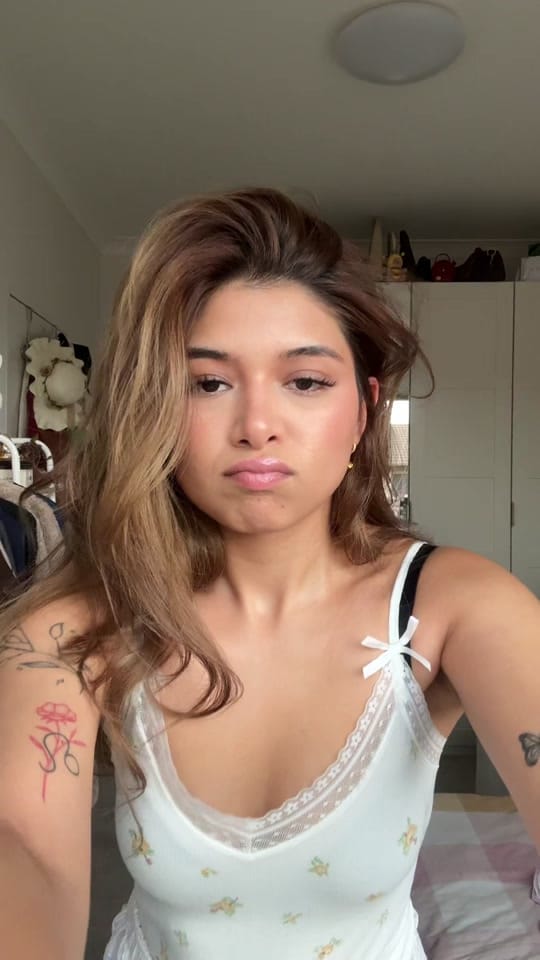 Post 6 by dikshupikshu on TikTok (video)